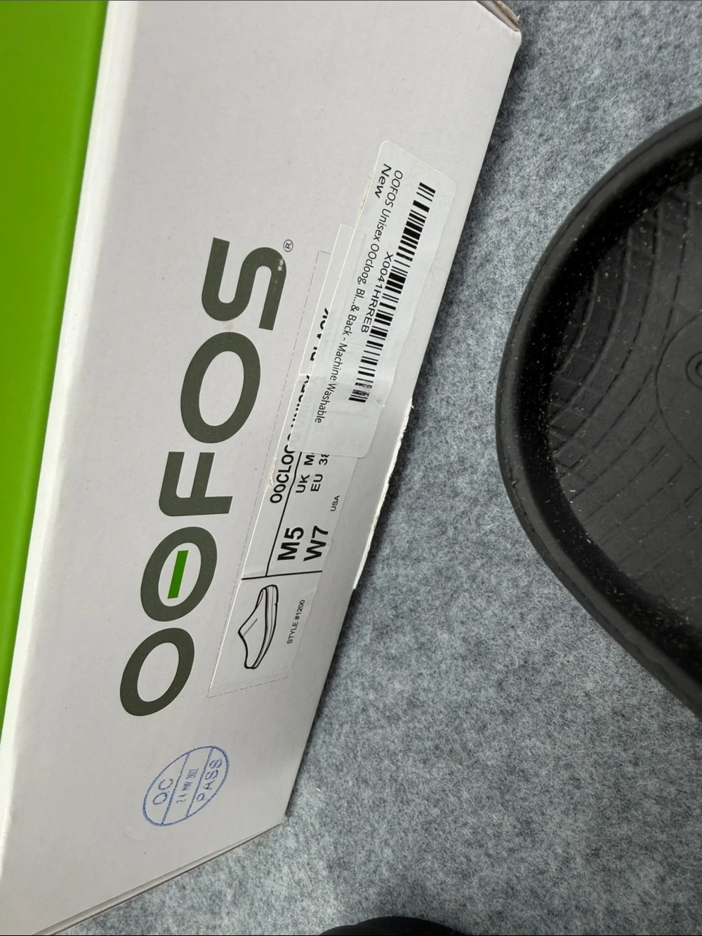 OOFOS black unisex slip on clog light weight flexible shoes New in box